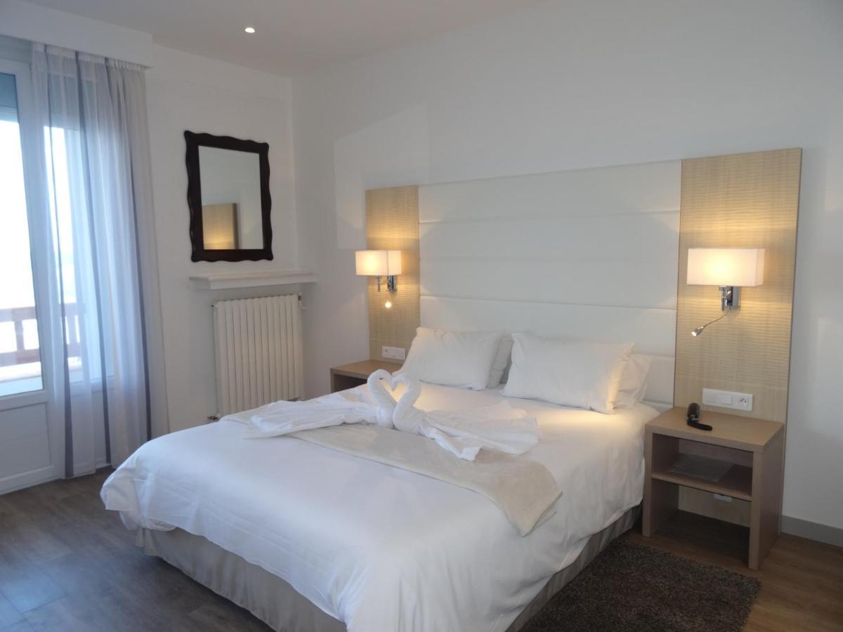 Hotel Uhainak Hendaye Exterior photo