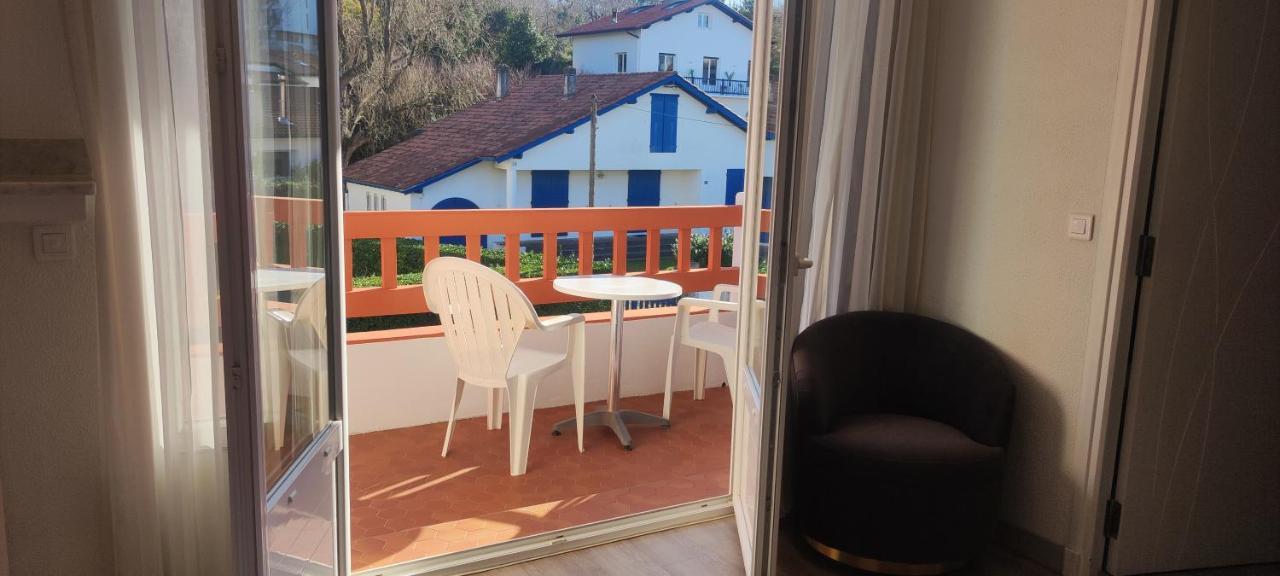 Hotel Uhainak Hendaye Exterior photo