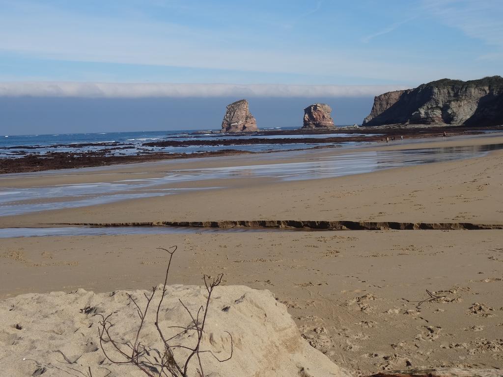 Hotel Uhainak Hendaye Exterior photo