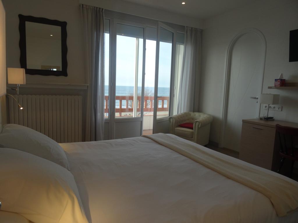 Hotel Uhainak Hendaye Exterior photo